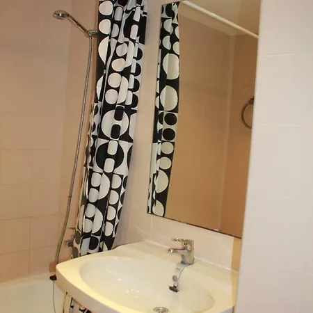 Blanc Canigo Apartment *